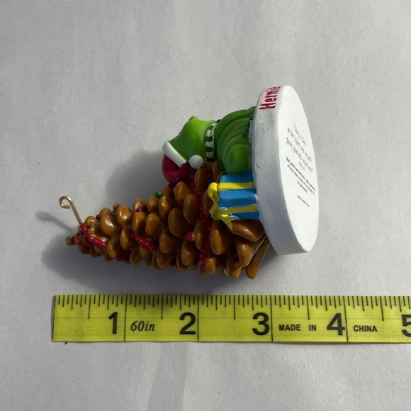 Dayspring Hermie & Friends Ornament Hermies First Christmas Luke 2:14 Max Lucado - Picture 10 of 11